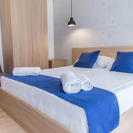 Empire Luxury Πανσιόν