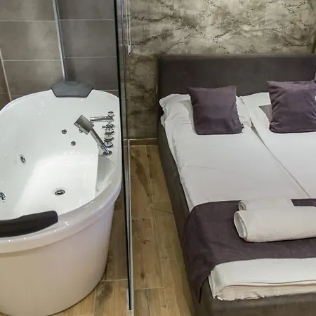 Guest house Empire Luxury