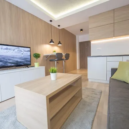 Empire Luxury Βελιγράδι