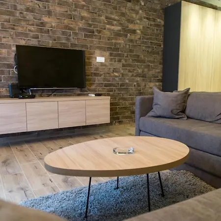Empire Luxury Gostinjska kuća