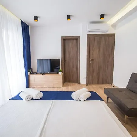 Empire Luxury Βελιγράδι