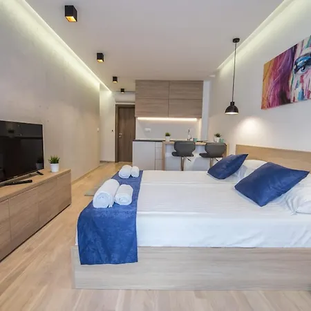 Empire Luxury Gostinjska kuća