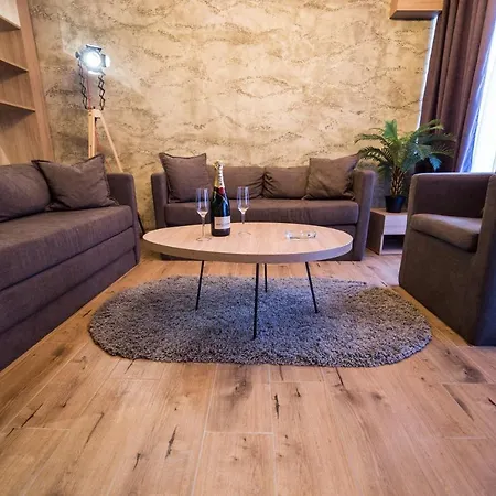 Guest house Empire Luxury Belgrade