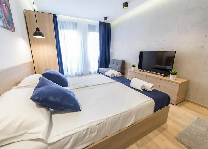 Guest house Empire Luxury 4*